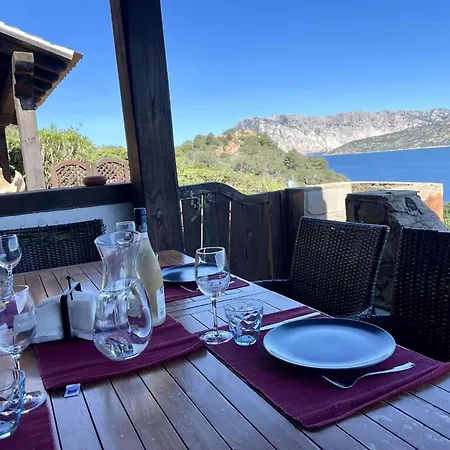 Punta Est - Trilo Sughero Pool & Sea View Daire *