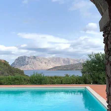 Punta Est - Trilo Sughero Pool & Sea View